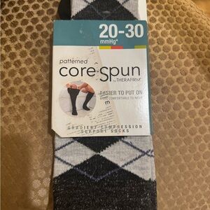 Core-Spun Gradient Compression Socks - argyle 20-30 mmhg